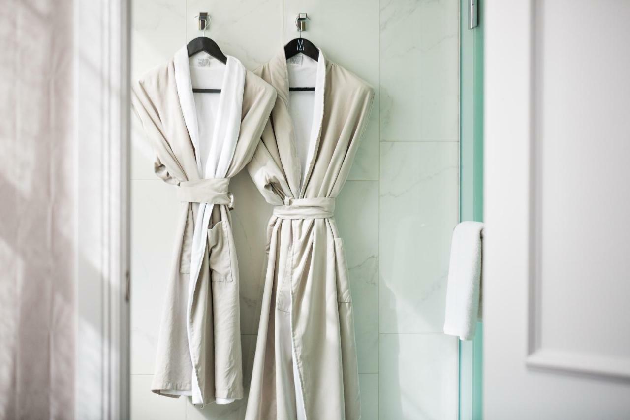 Fable Auckland, Mgallery Εξωτερικό φωτογραφία Two bathrobes