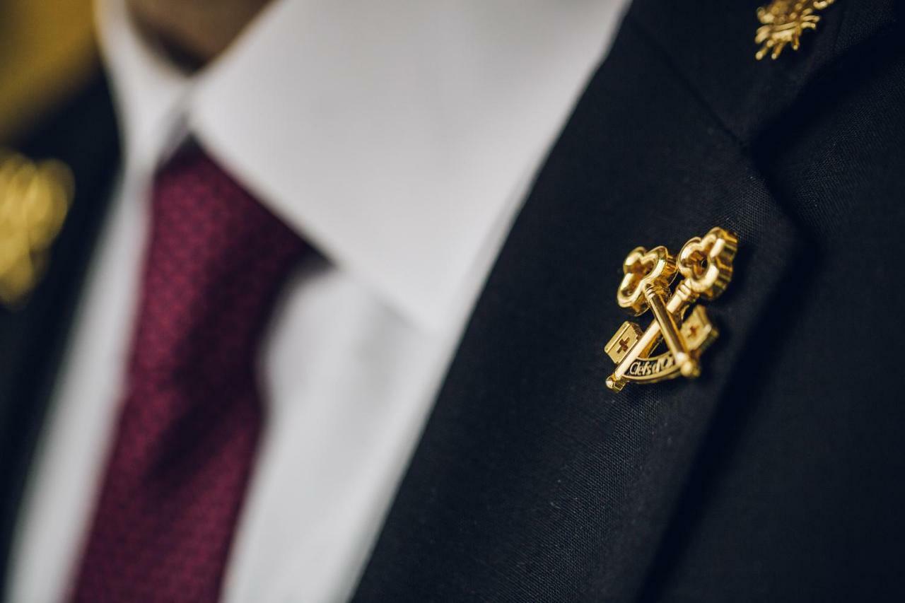 Fable Auckland, Mgallery Εξωτερικό φωτογραφία A lapel pin